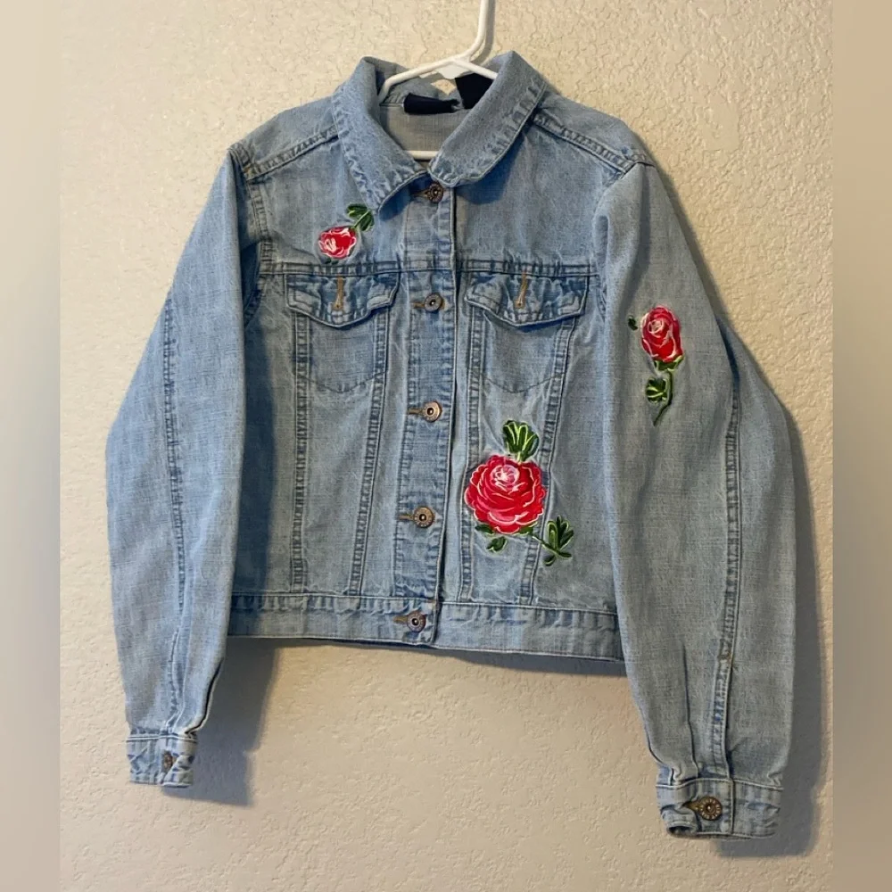 Girls Route 66 Light Blue Jean Jacket with Red Floral Embroidery (size 10/12)